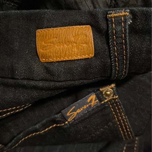 Seven7 Skinny Jeans - Picture 9 of 11